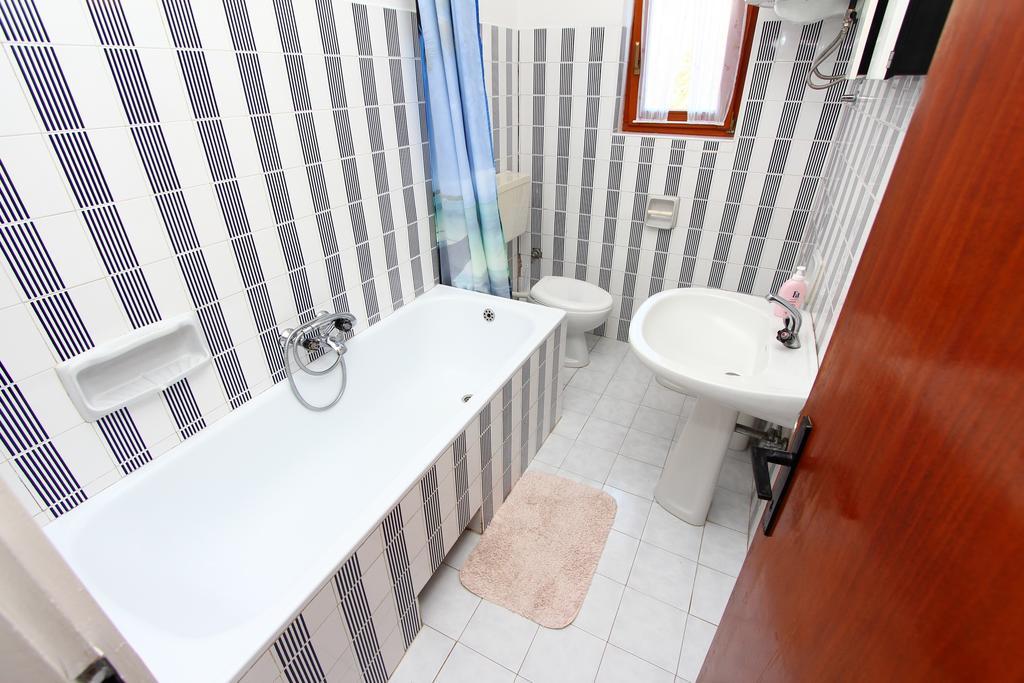 Apartments Antolovic Rovinj Oda fotoğraf